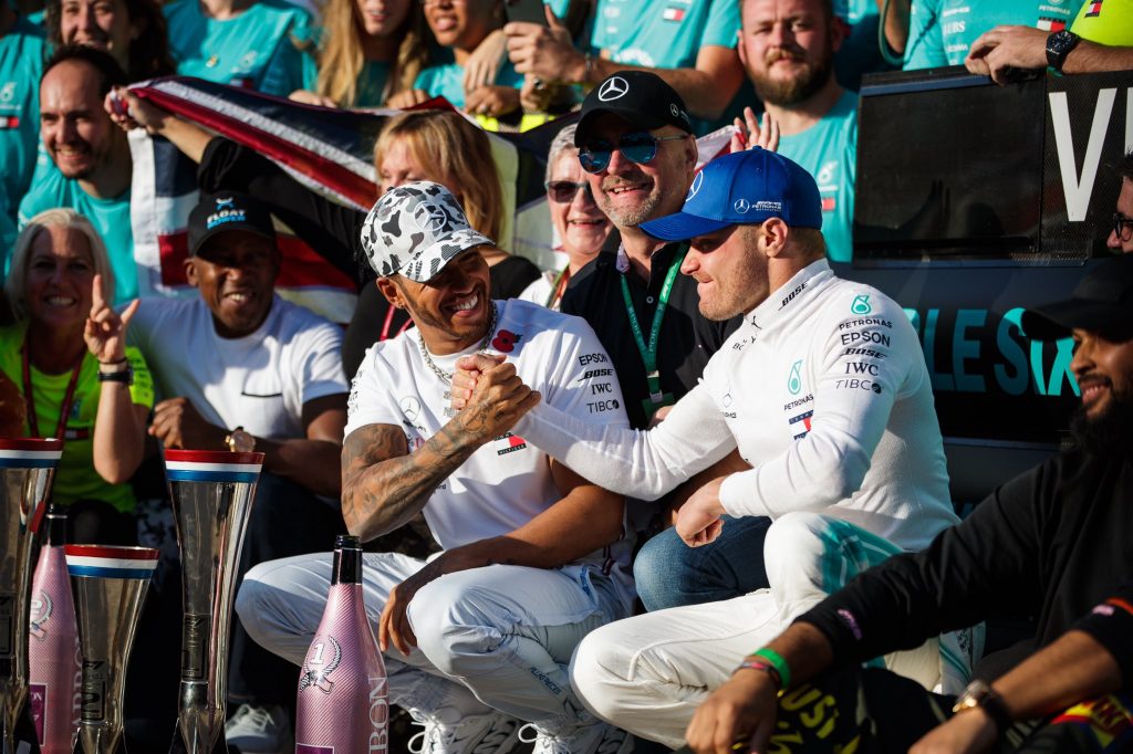 La cavalcata di Lewis Hamilton, "esacampione" del mondo