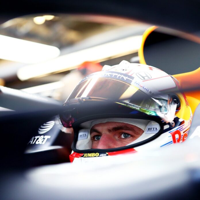 Verstappen scaramantico: “Non mi considero il favorito…”