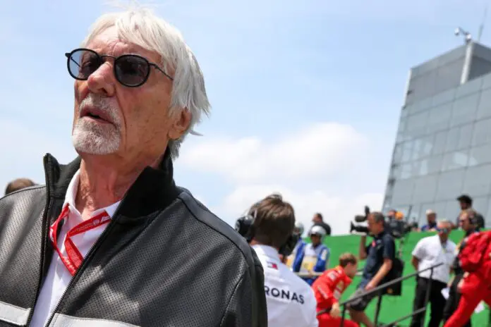 Ecclestone liquida le norme della F1: “Un’immondizia completa”