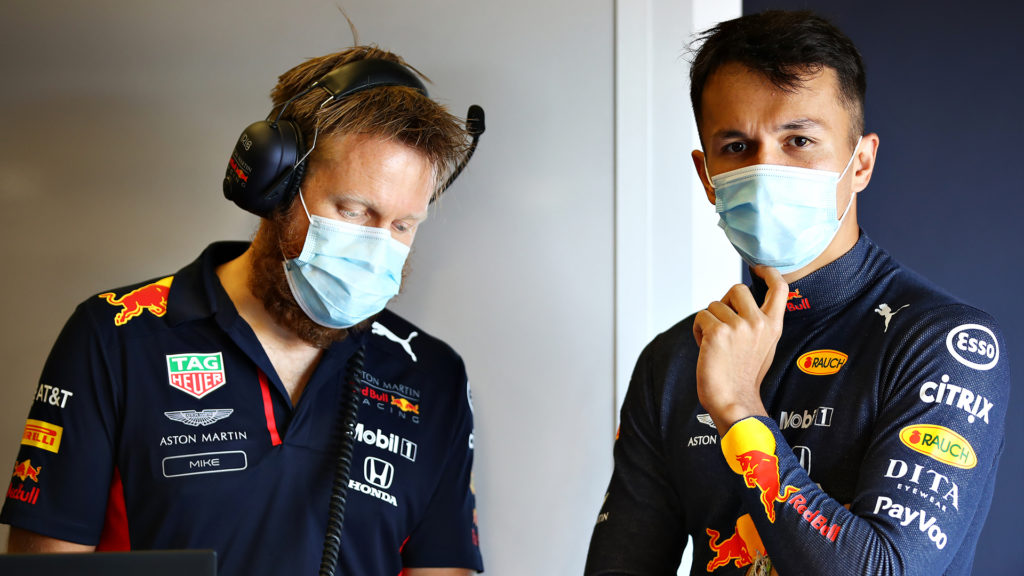 Horner vuole le scuse da parte di Lewis Hamilton per il contatto con Alexander Albon