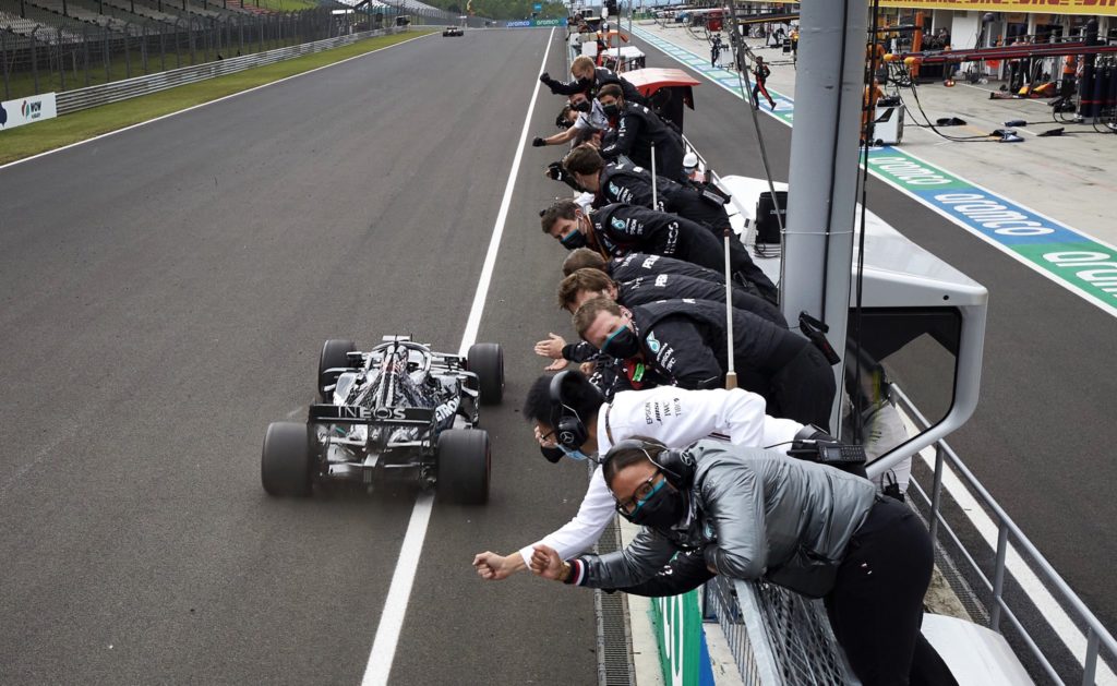 La FIA non limiterà lo strapotere Mercedes come avvenne in passato...