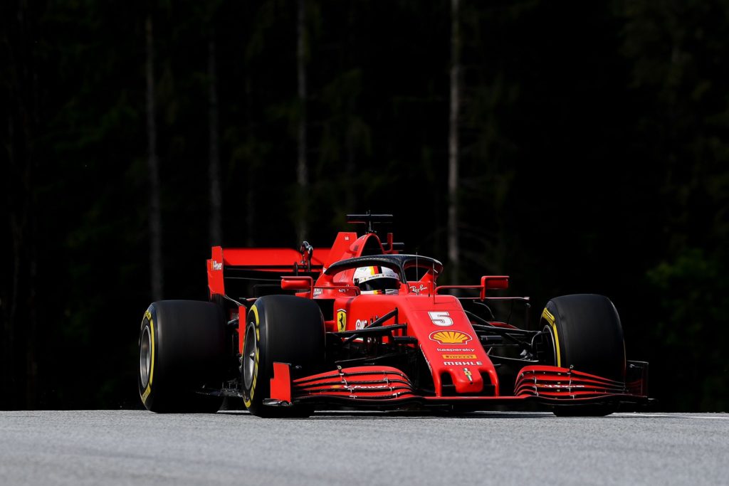 Vettel sfortunato e incolpevole per l'incidente col compagno di squadra Leclerc