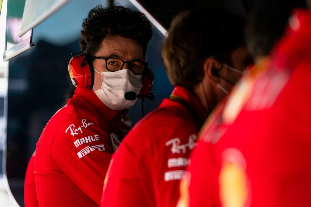 F1, Mattia Binotto al muretto della Scuderia Ferrari