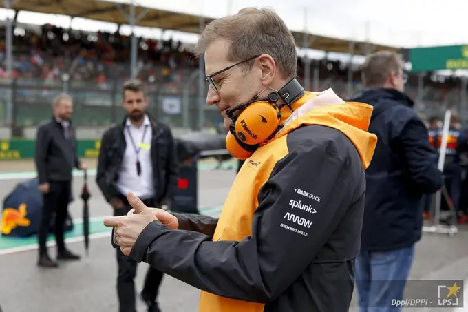 Andreas Seidl festeggia il risultato di Lando Norris