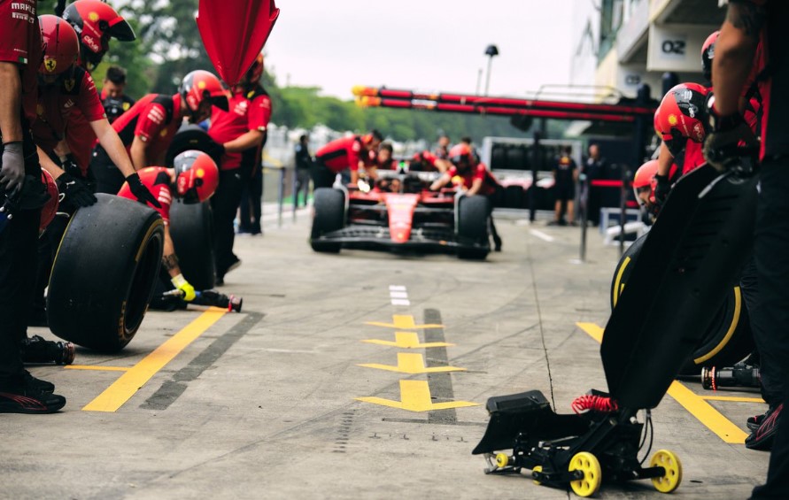 Charles Leclerc: Sei gare sprint sono sufficienti.